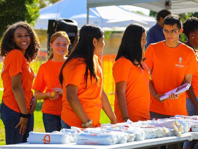 volunteers at eod warrior foundation event