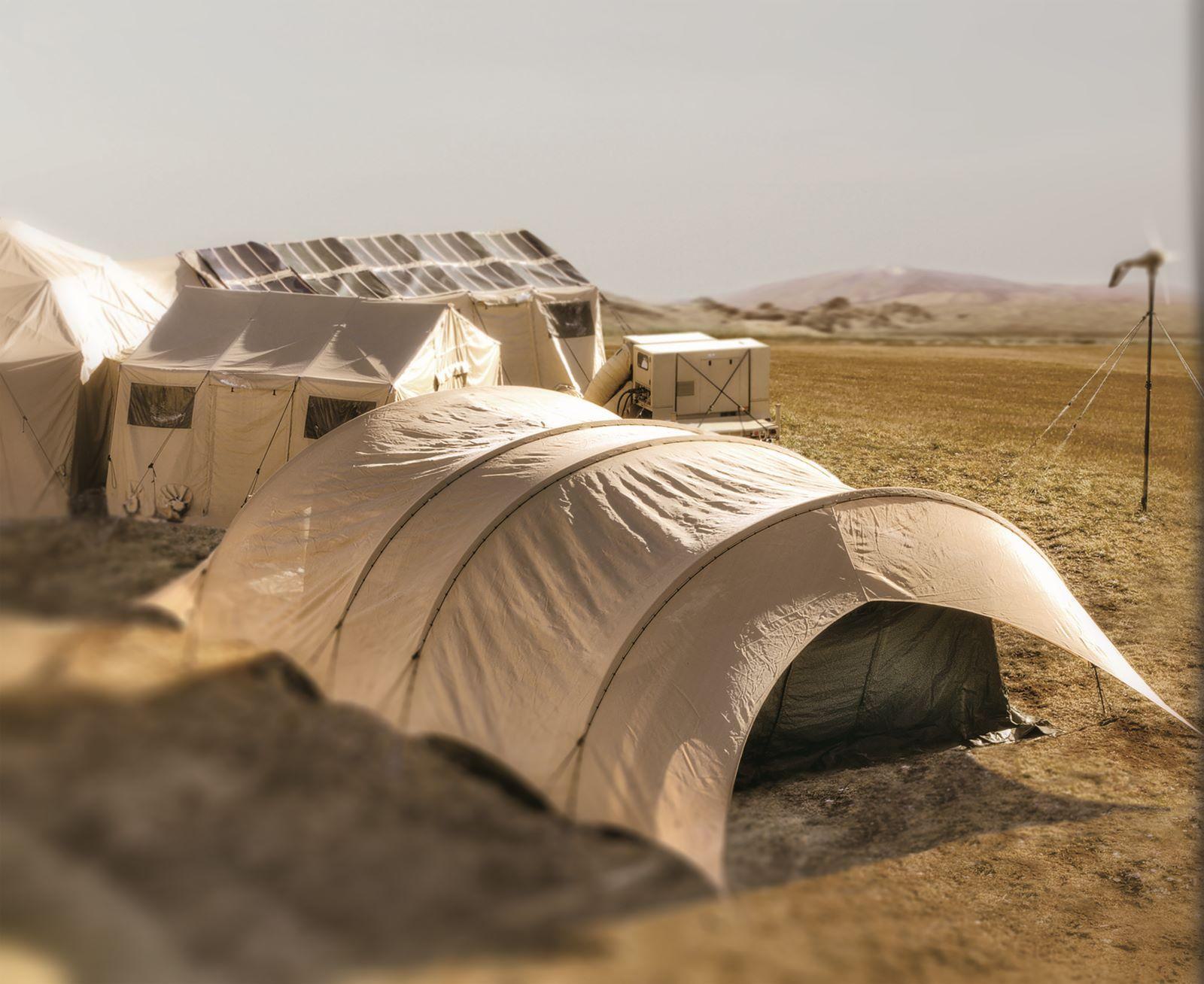 EXPED HDT action image 001